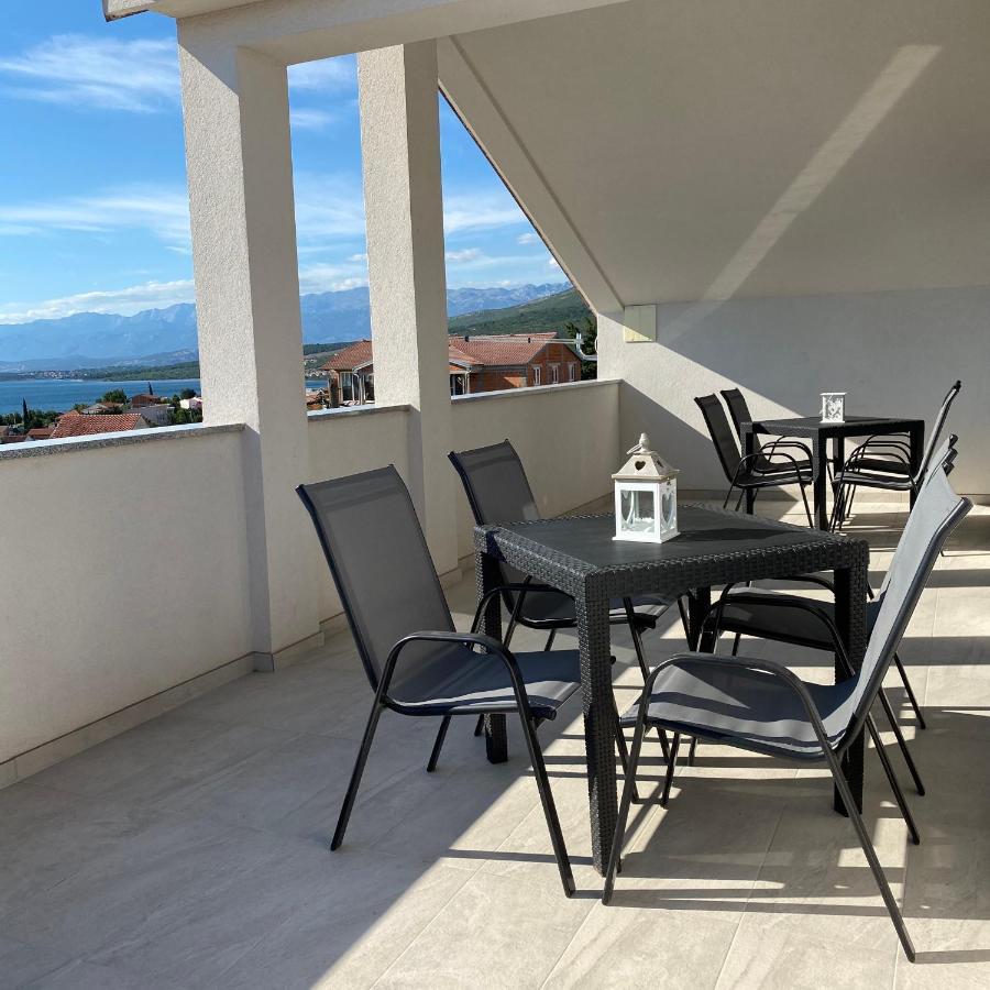 Stars Apartment Gornji Karin Bagian luar foto